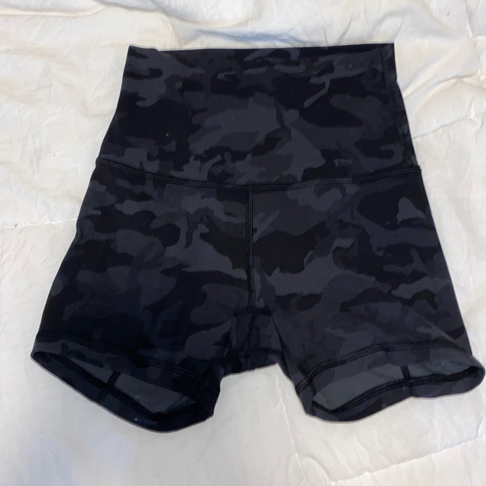 Lululemon 4” Align Short